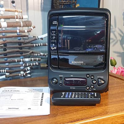 *RARE* Vintage Pioneer PD-F25 25 Disc CD Player w/ Pioneer CU-PD088 Remote image 3