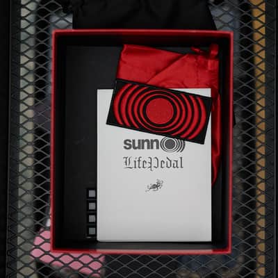 EarthQuaker Devices Sunn O))) Life Pedal Octave Distortion + Booster V1 Black image 4