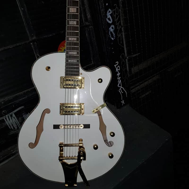 BIG TONE JAZZ GUITAR & TREMOLO image 1