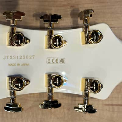 Gretsch G6136T-MGC Michael Guy Chislett Signature Falcon Hollow Body Guitar - Vintage White image 15