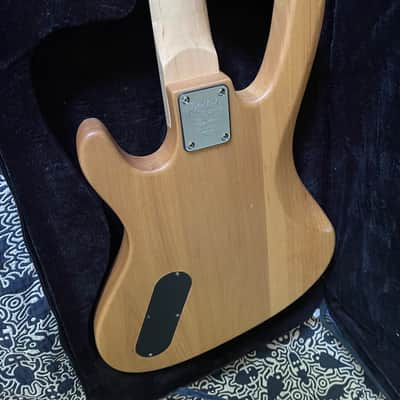 Washburn Bantam XB100 Natural w/ Case & Seymour Duncan Basslines image 7