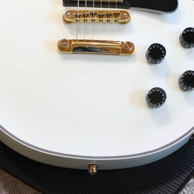 Minty! 2021 Gibson Custom Shop Les Paul Custom Electric Guitar Alpine White + COA OHSC image 5