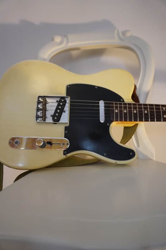 Fender Telecaster 1977 - Olympic White image 1