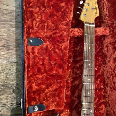 Fender Road Worn '60s Stratocaster with Rosewood Fretboard 2009 - 2018 - 3-Color Sunburst image 8