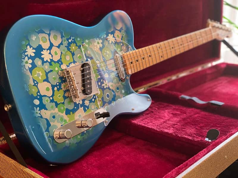 Fender Limited Edition FSR Classic '69 Telecaster MIJ Blue Flower