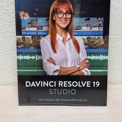 Blackmagic Design DaVinci Resolve Studio 19 License 2024 image 1