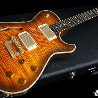 Knaggs Guitars Kenai Hollowbody in Hickory Burst with One-Piece Top image 2