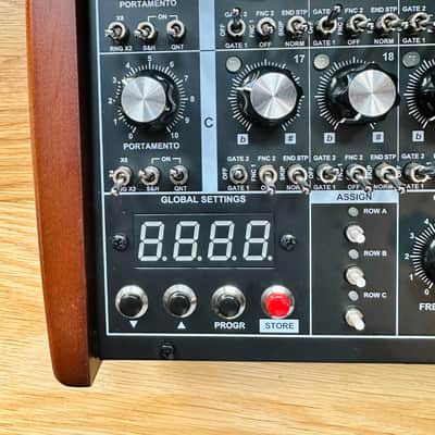 GRP Synthesizer R24 - Analogue Sequencer - Excellent Condition!! image 3