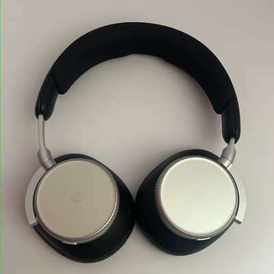 Bang & Olufsen Beoplay H100 Wireless Active Noise Cancelling Over-Ear Headphones image 2