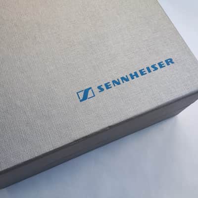 Sennheiser HD 650 High-Definition Open-Back Reference Headphones image 20