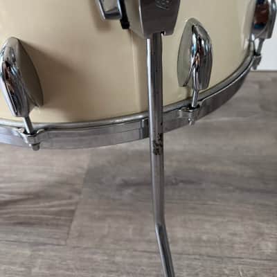 Gretsch Vintage Early 1980s 16x18 (18 Diameter) Floor Tom Jasper Shell White Nitron 100% Original Except Heads image 10