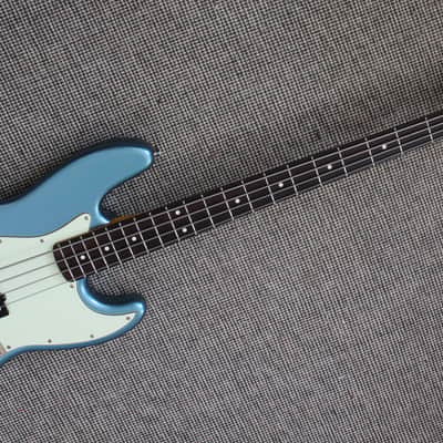 Squier James Johnston Signature Jazz Bass 2010 - Lake Placid Blue image 1