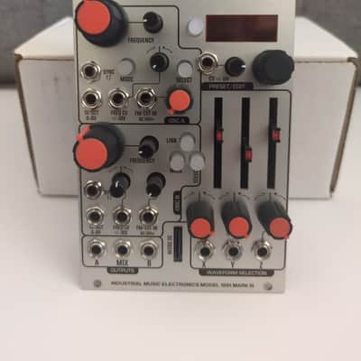 Industrial Music Electronics Piston Honda MkIII - Silver image 3