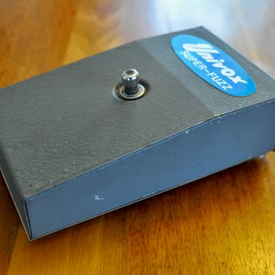 Univox Super Fuzz c. 1970 Gray Battleship image 2