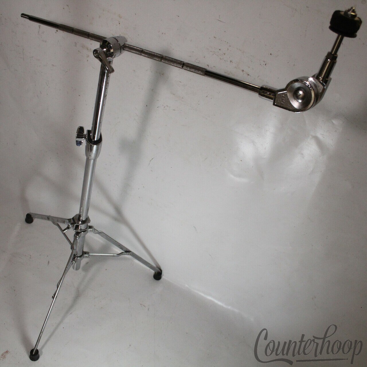 Tama Aichi Boom Cymbal Stand Vintage 80s + Pearl 60s Tripod Base "Japan" Chrome — main photograph