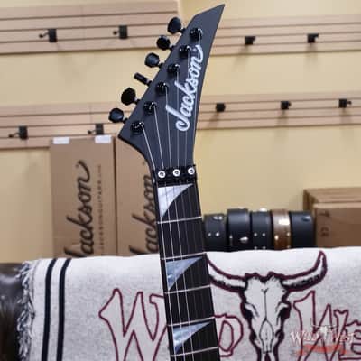 Jackson American Series Soloist SL2 DX Floyd Rose Ebony Fingerboard Satin Black 7.90 lbs image 6