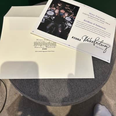 Tama Mike Portnoy signature snare 14x5.5”  2026  -  Purple sparkle with white Smokey effect image 7