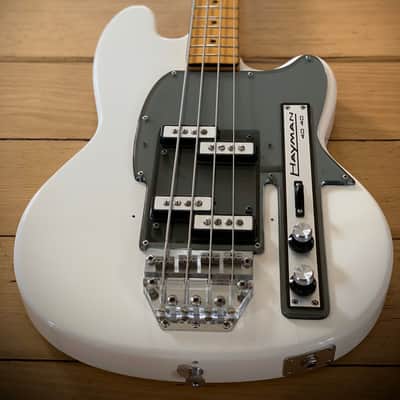 1974 Hayman 40/40 bass guitar in White finish image 3