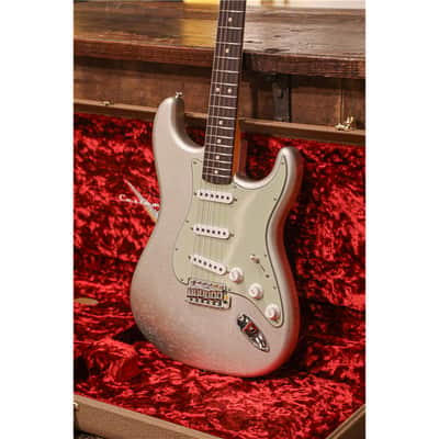 FENDER Custom Shop '63 Stratocaster Closet Classic Aged Inca Silver image 6