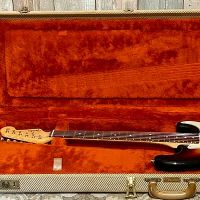 Rare 1986 Fender American Vintage '62 Stratocaster - 3-Color Sunburst, Wicked Kool Vintage Stratocaster! Pro Set Up and Ships Fast! image 22
