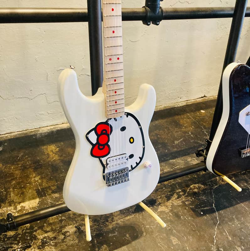 2025 Fender X Hello Kitty White Stratocaster - Like New - Comes with Cord and Gigbag image 1