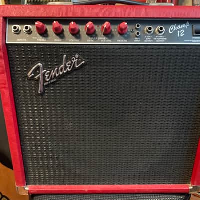 Fender Champ 12 Combo / 18 watt 1/10 inch Fender speaker 1982 - 1986 - Red image 2