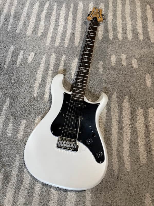 PRS SE NF3 with Rosewood Fretboard
