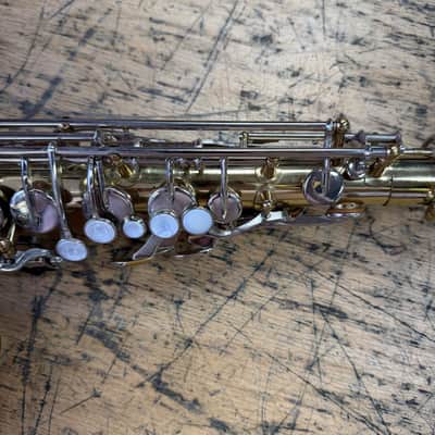 Used Yamaha YAS-23 Alto Sax Saxophone with Case Mouthpiece Neck Strap Just Serviced image 4