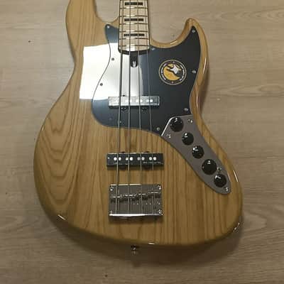 Marcus Miller V7 Vintage Swamp Ash 4 NT - Natural image 1