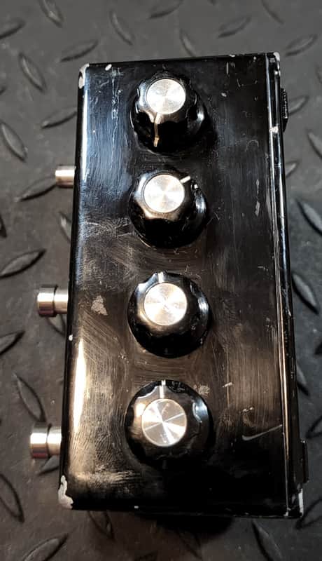 Bruce Bennett Music Labs Insane Gain Triple Boost | Reverb Canada