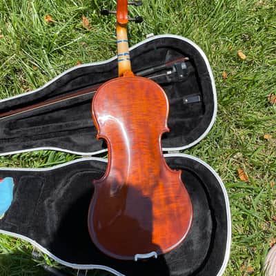 Conn-Selmer 4/4 violin - Traditional gloss finish image 7