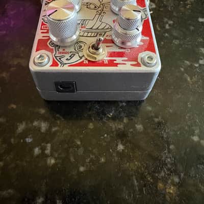 DigiTech Dirty Robot Synth Pedal 2010s - Graphic image 4