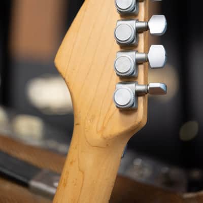 Fender USA Stratocaster Plus 1988 - in Raspberry Razzberry - Like John Mayer's image 9
