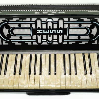 Hess Klingenthal Vintage Accordion 120 Bass, made in Germany, Lightweight Old Original Piano Accordion, New Straps, 2617 image 7