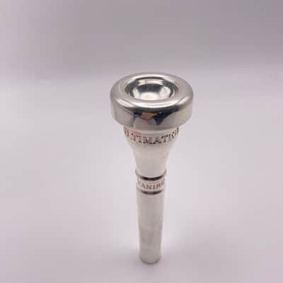 Used Ultimate Brass Vanirette Trumpet [34832] image 1