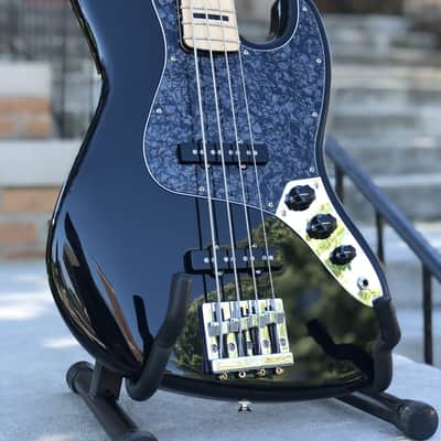 2025 Fender MIM Geddy Lee Jazz Bass Gloss Black image 2