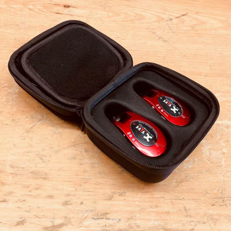 Immagine Xvive U2 Wireless Instrument System w/Case - 1