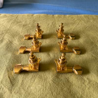Gibson guitar branded machinesi (MIJ) 3x3 mini tuning machines 1970/80s - Gold image 3