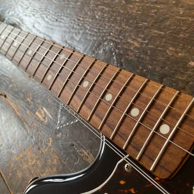 Fender Japan Jazzmaster 1966 Reissue MIJ JD-Serial 2016 Three Tone Sunburst image 11