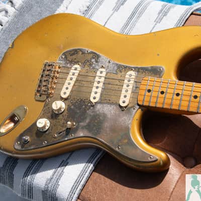 1981 Fender Gold on Gold Dan Smith Strat - Ultimate Road Worn Greenie MOJO Master - Pro Set Up w Perfect Frets/Action/Intonation! image 10
