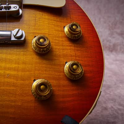 GIBSON USA Custom Shop M2M Murphy Lab '59 Les Paul Standard Reissue Light Aged " Cherry Sunburst" (2023) image 8