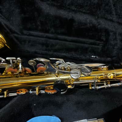 Yamaha YAS-26 Standard Alto Saxophone w Case image 6