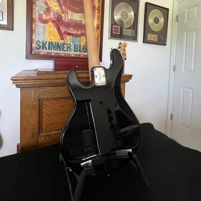 Ernie Ball Music Man StingRay 3EQ 2004 Black W/ Hardcase image 9