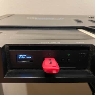 USB Floppy Drive Emulator for Korg DSS-1 plus 100's of disks, 16GB USB Stick & OLED Display