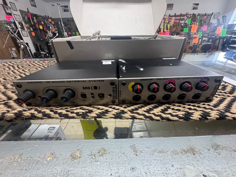 Crate Package SM5HP, and SM2SRS. Headphone amplifier and sound retrieval. image 1