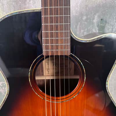 Alvarez Yairi Stage Weir Cedar/Rosewood w/Cutaway - Sunburst #6380 image 4