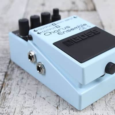 Boss CE-5 Stereo Chorus Ensemble Pedal Electric Guitar Chorus Effects Pedal image 16