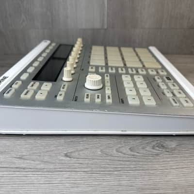 Native Instruments Maschine Mk2 image 3
