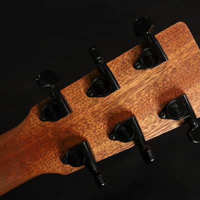 Martin 000-12E FG Sitka/Koa Veneer w/MX-T 306 Bild 5