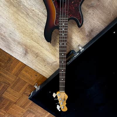 G&L LB-100 USA Bass – Left-Handed – Flame Sunburst + OHSC – Excellent 💲**$1,000** Used – Excellent image 4